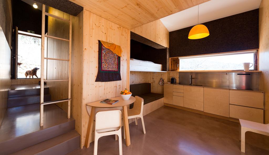 Vale Do Ninho Nature Houses Ferraria de São João Habitación foto